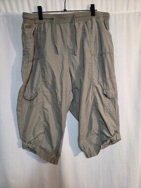 Arie By Ariella 2X Light Olive Green Cargo Capri Length Pants 100% Cotton